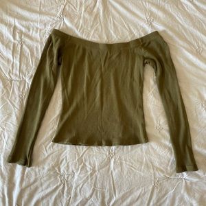 Long Sleeve Off the Shoulder Crop Top